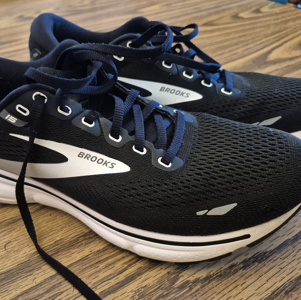 Brooks Black and White Athletic Shoes